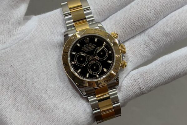 腕元にゴージャスを。　DAYTONA Ref.116523