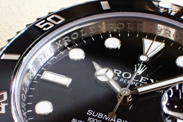 先代40ｍｍサブマリーナーデイト入荷！