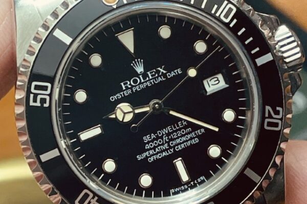 歴史的なトリプルシックス Ref.16660