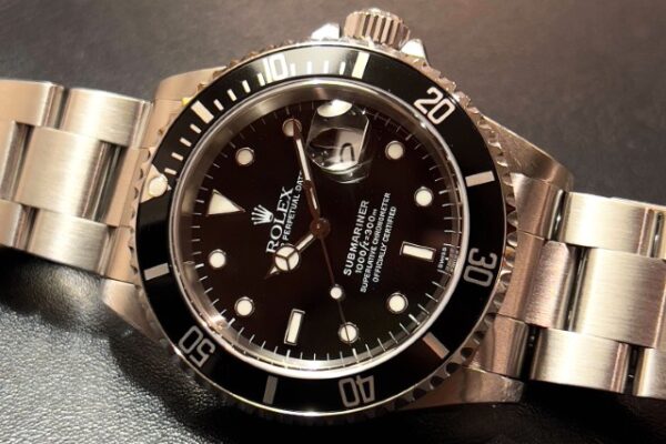どんなシーンにも・・・　SUBMARINER　Ref.16610
