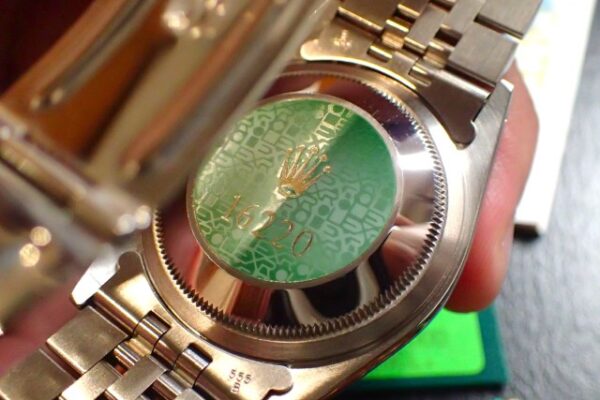 コンディション抜群の1989年製個体！