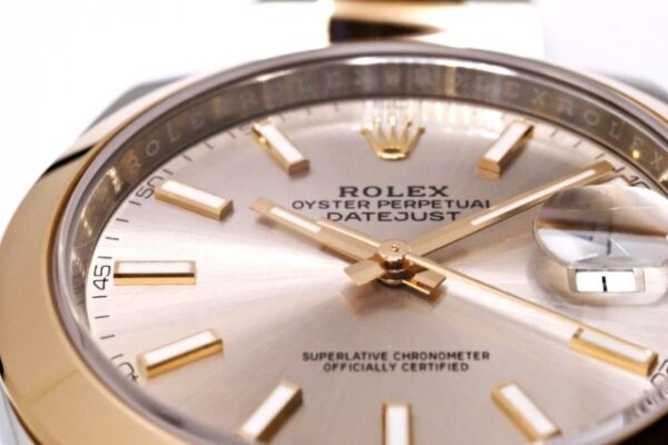 馴染みのよいPGコンビモデル。Ref.126301