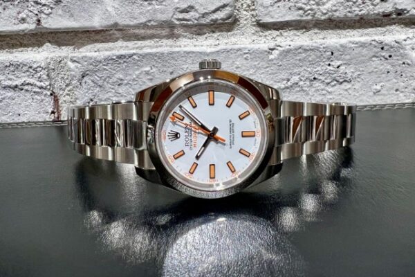 流通量激減！ミルガウス Ref.116400 ホワイトダイヤル