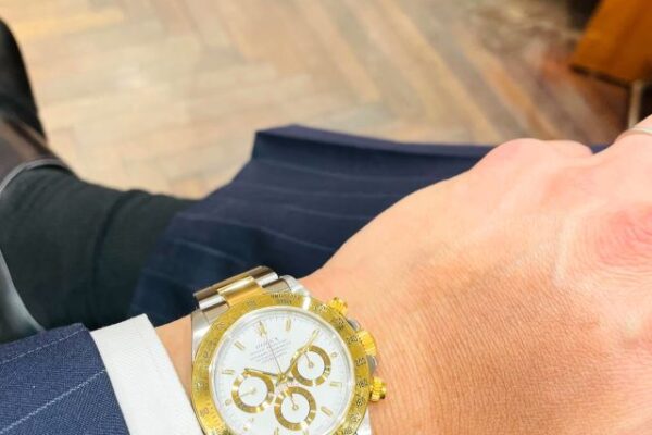 『今は無き』を腕元に