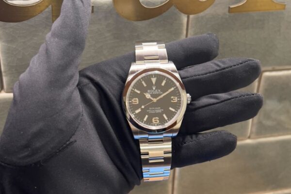 39mmサイズのEXPLORER I はいかがでしょうか！　Ref.214270