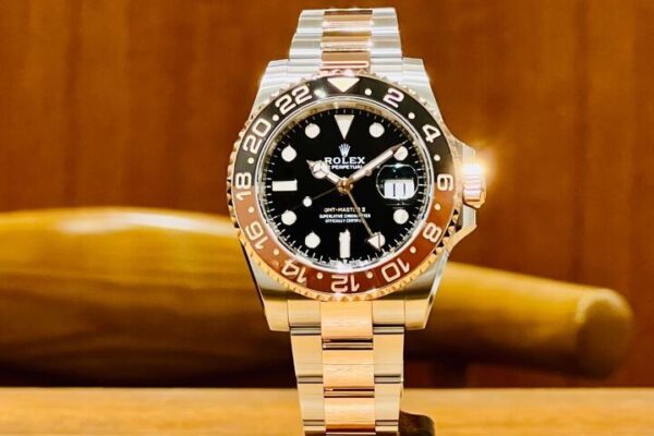 寒い季節に暖かみのある色を。