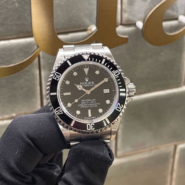 40mmで存在感抜群なSEA-DWELLER