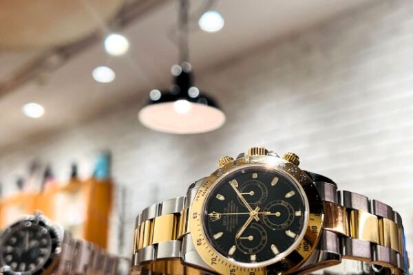 買い得なデイトナコンビ